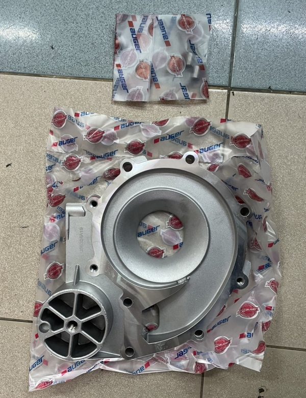 เสื้อปั๊มน้ำ SCANIA 124 (ใบพัดใหญ่) แท้
